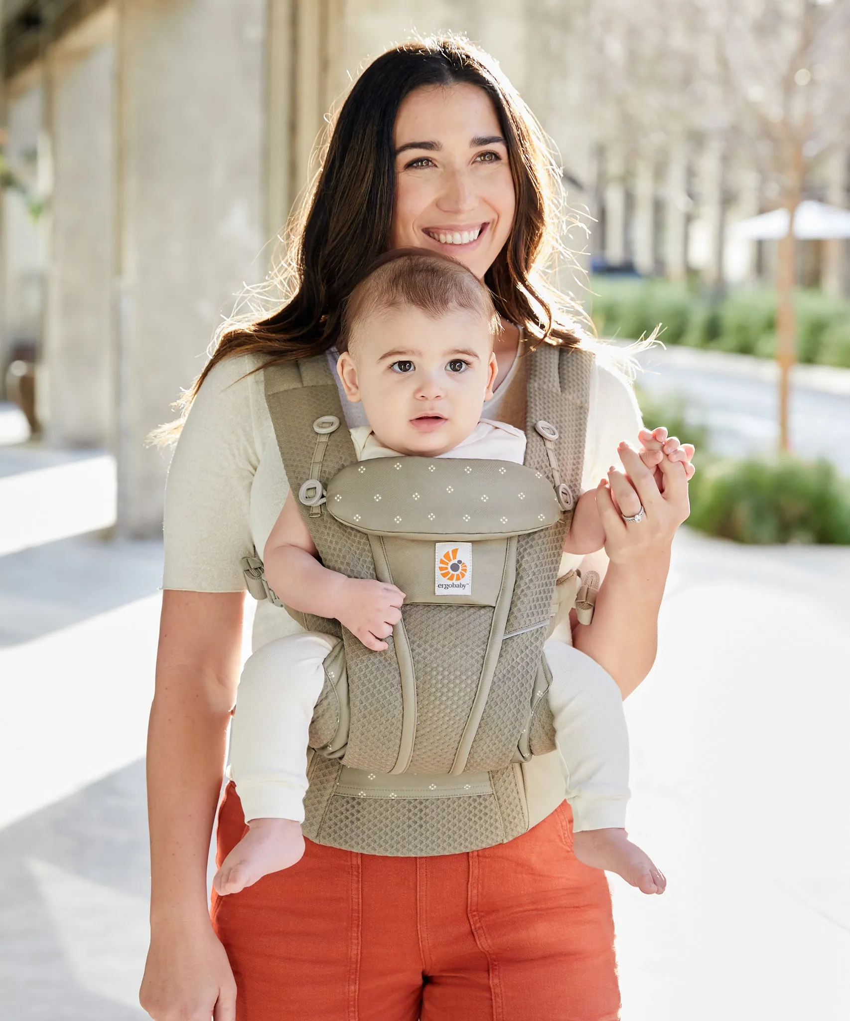 Ergobaby Omni Breeze Baby Carrier