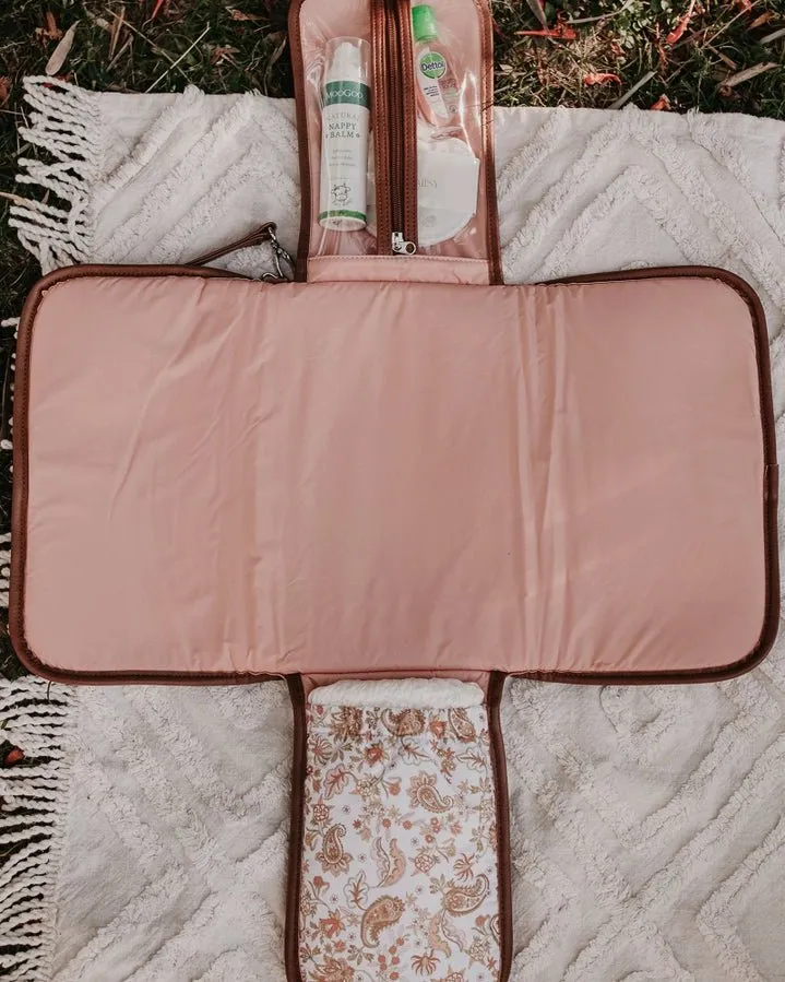 OiOi Travel Change Mat - Peach Paisley & Tan