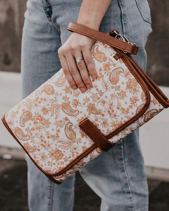 OiOi Travel Change Mat - Peach Paisley & Tan