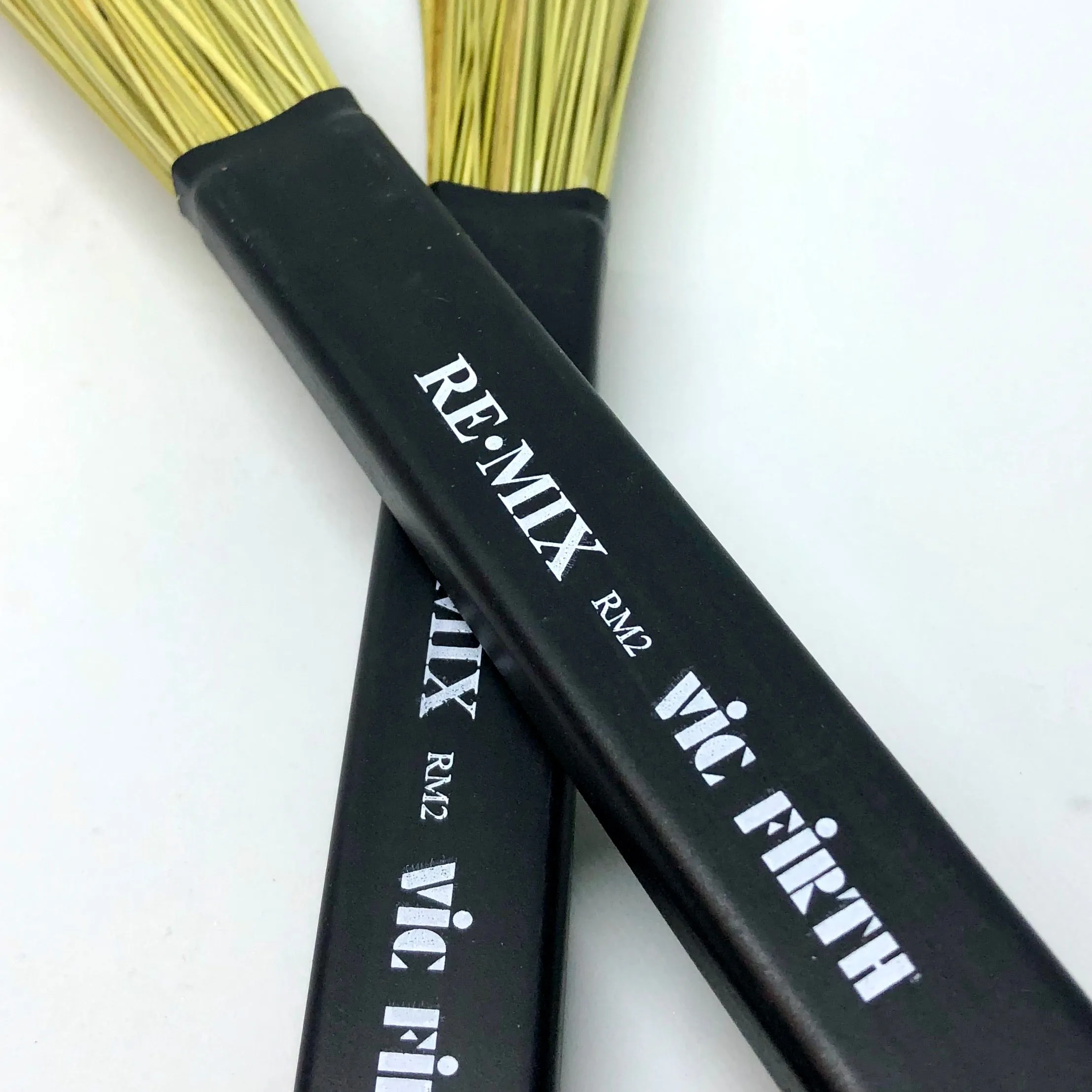 Vic Firth REMIX Brushes - African Grass RM2